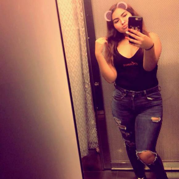 Meet your Posher, Wendy - Picture 1 of 1